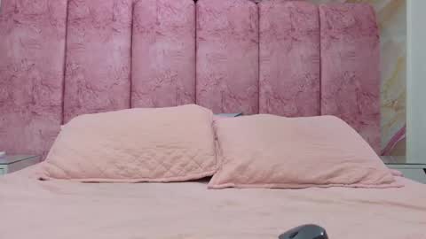 Emma online show from June 4, 3:01 am
