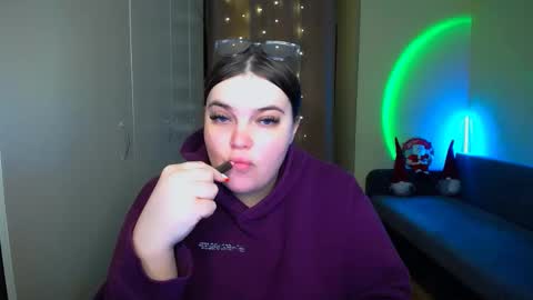 Eva online show from December 17, 11:49 am