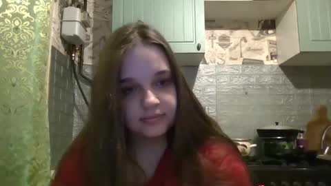 emma_emmochka online show from April 2, 1:36 am