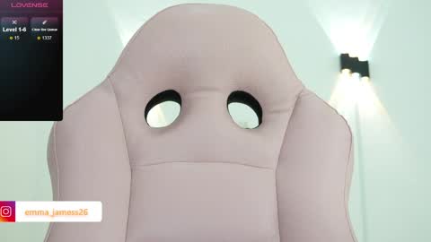 emma_jamess online show from May 20, 3:45 am