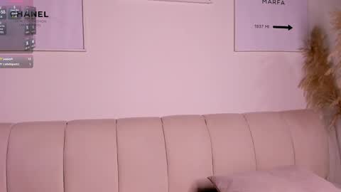 emma_jonness online show from February 28, 11:12 pm