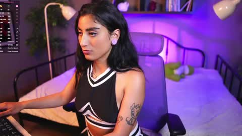 Emma online show from May 26, 9:55 pm