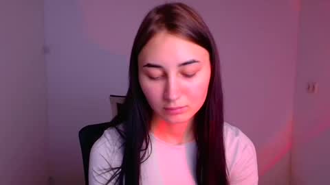 Emma online show from December 12, 10:02 am