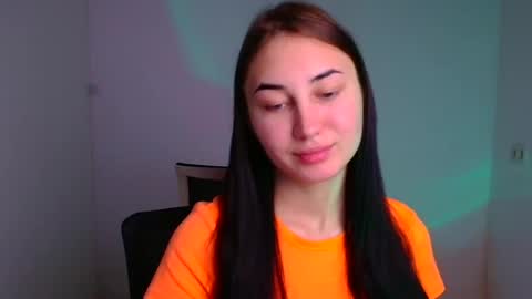 Emma online show from December 14, 7:07 am