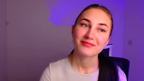 Emma online show from December 24, 9:39 am