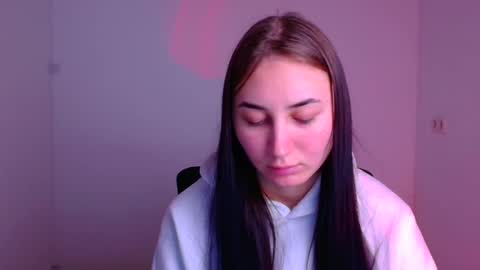 Emma online show from January 6, 9:08 am