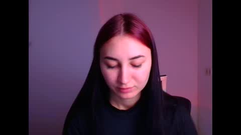 Emma online show from February 9, 6:16 pm