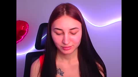 Emma online show from February 25, 6:20 pm