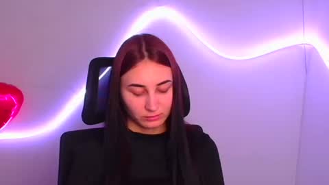 Emma online show from March 3, 4:14 am