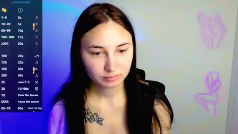 Emma online show from October 12, 7:18 am