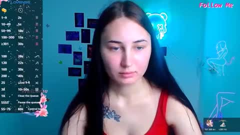 Emma online show from November 17, 12:33 pm