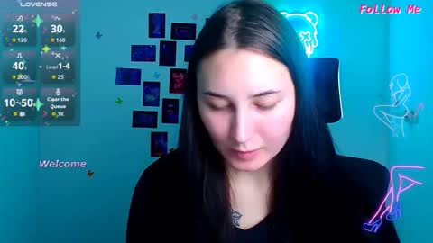 Emma online show from November 26, 12:06 pm