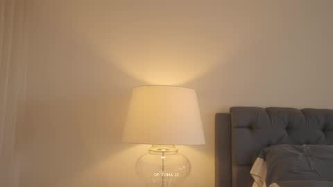 Snapshot of emma_lu1 chatting on May 26, 4:14 pm emma_lu1 online show from May 26, 4:14 pm