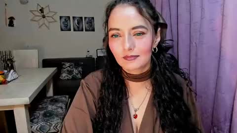  emma luxy online show from April 21, 11:18 pm