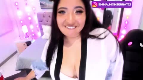 Snapshot of emma_monserratt chatting on March 1, 3:43 am Emma Monserratt online show from March 1, 3:43 am