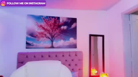 Snapshot of emma_monserratt chatting on September 23, 8:01 pm Emma Monserratt online show from September 23, 8:01 pm