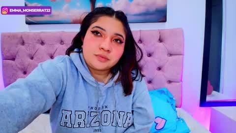 Snapshot of emma_monserratt chatting on November 9, 8:12 am Emma Monserratt online show from November 9, 8:12 am