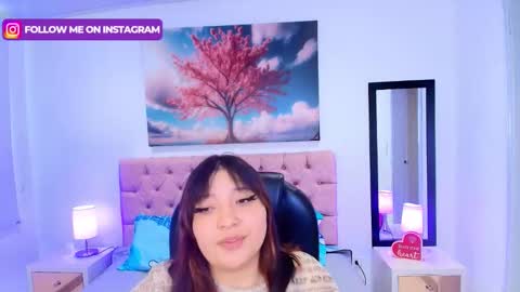 Snapshot of emma_monserratt chatting on November 27, 7:38 pm Emma Monserratt online show from November 27, 7:38 pm