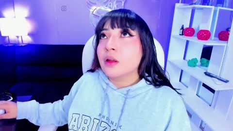 Emma Monserratt online show from April 1, 11:00 am