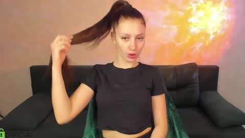 Emma Myer online show from April 14, 2:06 am