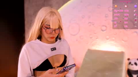     online show from February 18, 10:22 am