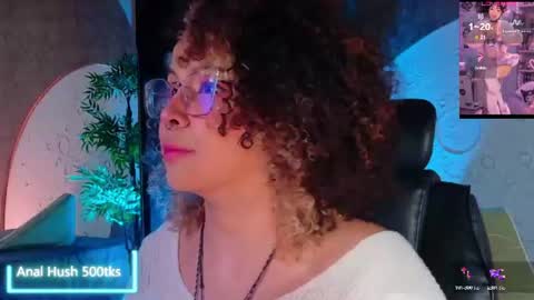 Snapshot of emma_nakamura chatting on July 6, 3:58 am online show from July 6, 3:58 am