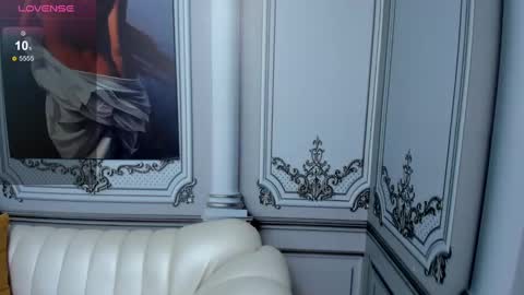 Snapshot of emma_petite4u chatting on January 30, 12:16 pm Emma online show from January 30, 12:16 pm