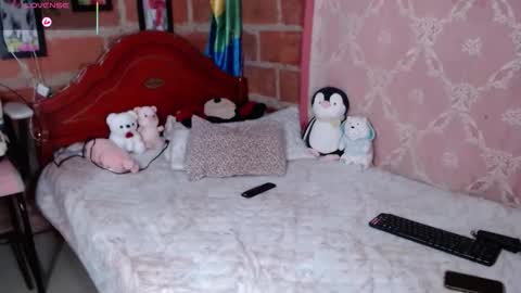 emma online show from November 29, 2:47 am