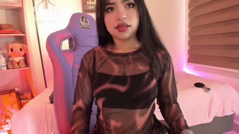 EMMA  online show from March 14, 3:17 pm