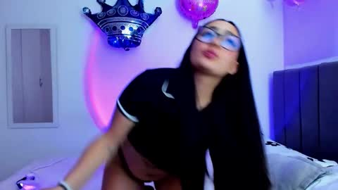 Emma online show from January 8, 1:19 am