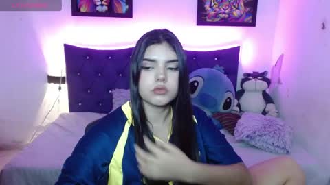 emma online show from April 19, 3:28 am