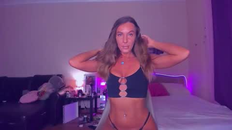 Snapshot of emmaabramson chatting on September 12, 6:52 pm Emma online show from September 12, 6:52 pm