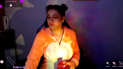 modelo independente online show from March 9, 3:11 am