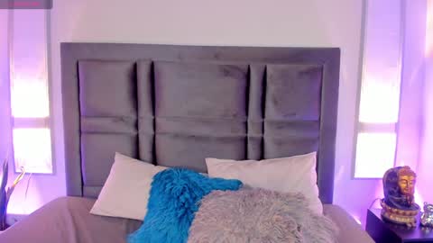 emma becket online show from January 23, 6:49 am