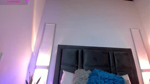 emma becket online show from February 14, 4:26 am