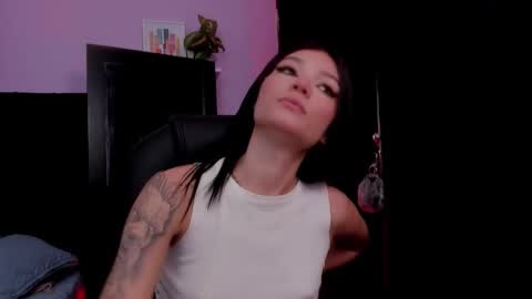 Emma  online show from February 4, 7:47 am