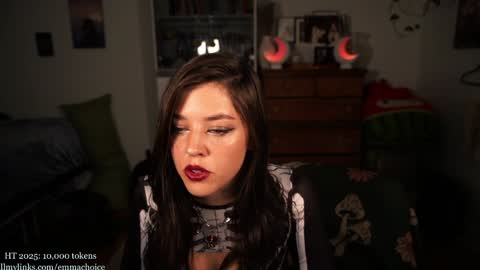 Snapshot of emmachoice chatting on October 24, 10:06 pm emmachoice online show from October 24, 10:06 pm