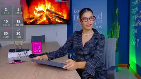 Emma online show from April 8, 1:33 pm