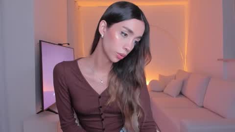 Emma voger online show from October 21, 2:23 am