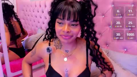 emmaebony_ online show from February 20, 6:26 am