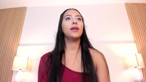 Snapshot of emmaespencer chatting on February 1, 3:16 am emmaespencer online show from February 1, 3:16 am