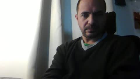 Ariel online show from March 26, 5:02 am