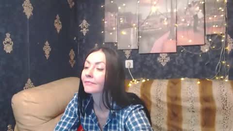 EmmaGoldX online show from December 16, 9:09 pm