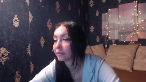 EmmaGoldX online show from November 20, 7:52 am