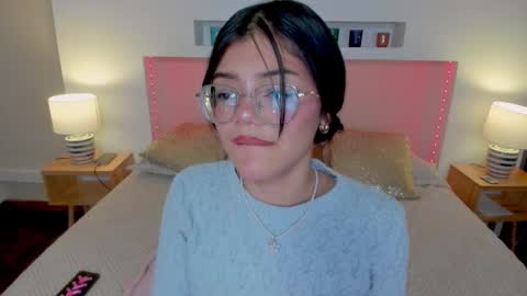 Emma online show from March 1, 3:53 am