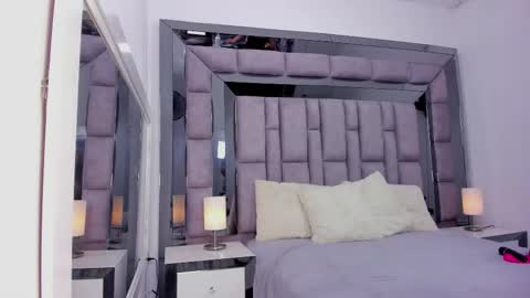 EMMA HILL online show from February 10, 3:16 pm