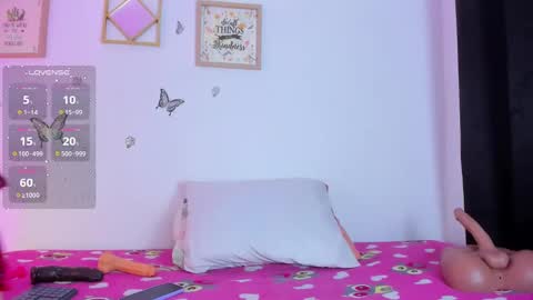 Emma Rogers online show from September 20, 5:14 pm