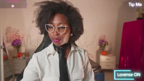 Sara online show from November 9, 12:03 pm