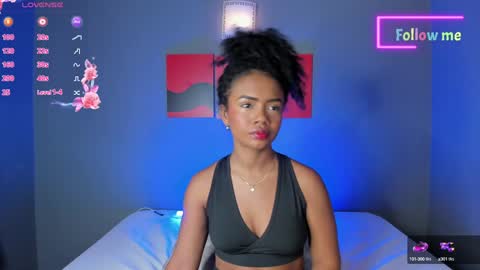 Snapshot of emmasmith06 chatting on January 16, 5:12 pm Emma online show from January 16, 5:12 pm