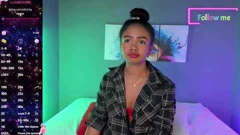 Snapshot of emmasmith06 chatting on March 10, 8:45 pm Emma online show from March 10, 8:45 pm